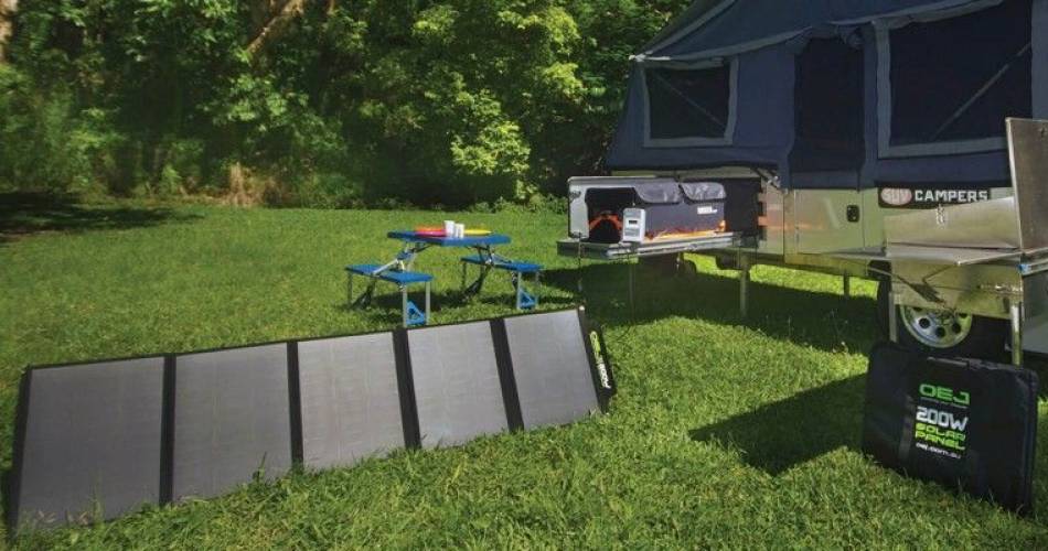 best-solar-panel-for-camping